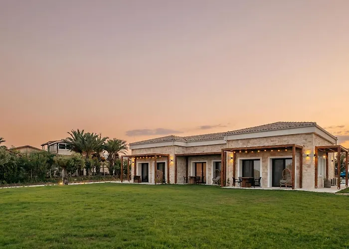 Three Stone Case de vacanță