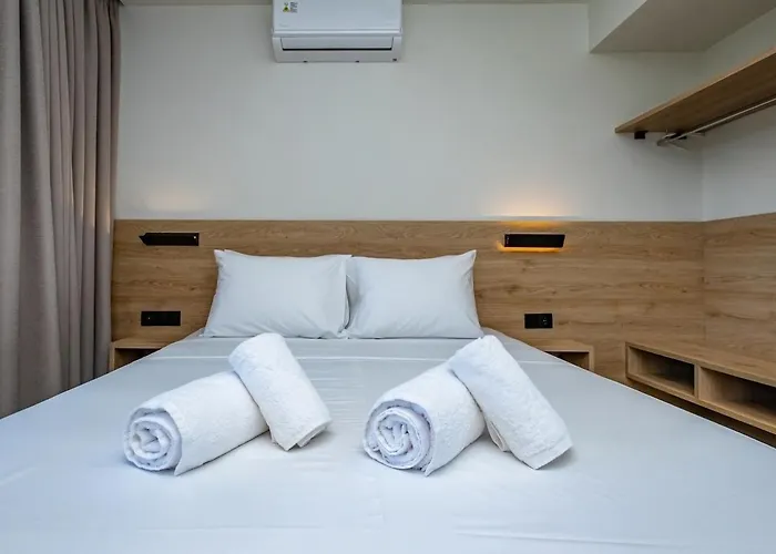 Three Stone Case de vacanță *