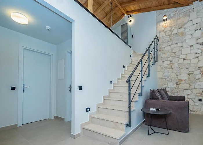 Case de vacanță Three Stone Afytos