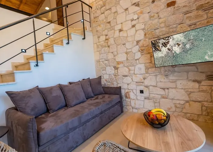 Case de vacanță Three Stone Afytos