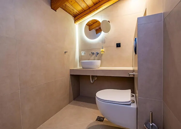 Case de vacanță Three Stone *