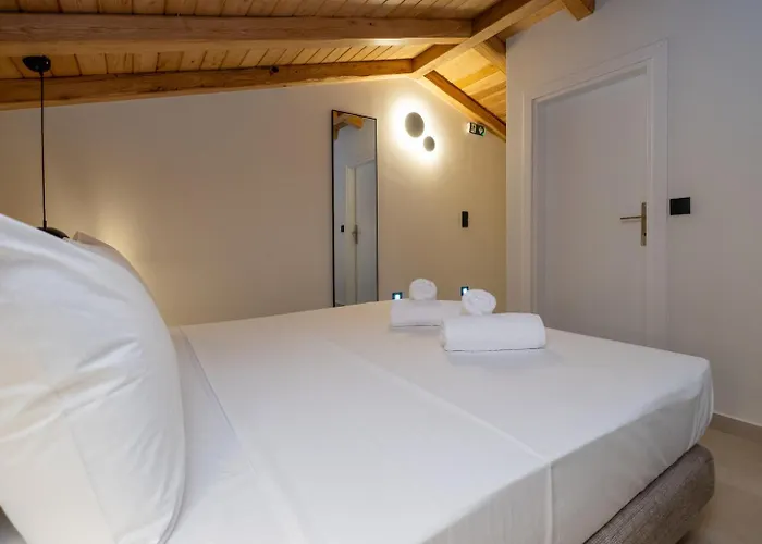 Case de vacanță Three Stone *