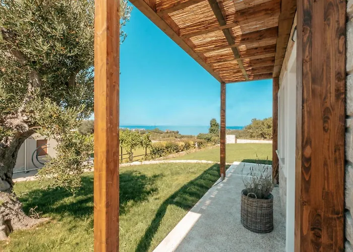 Case de vacanță Three Stone Afytos