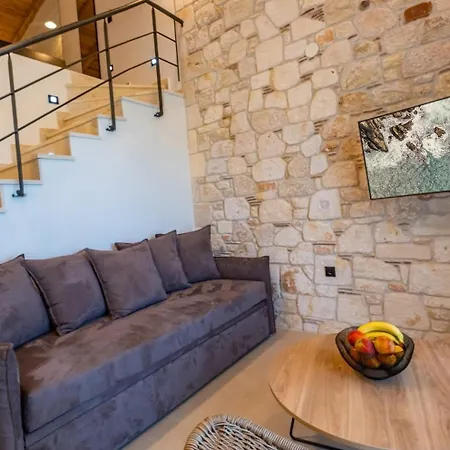 펜션 Three Stone 아피토스